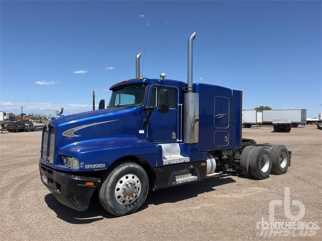 Kenworth T600 Седельные тягачи