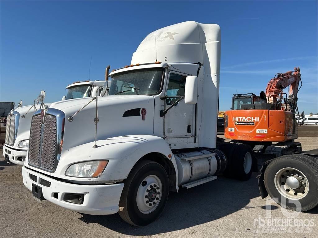 Kenworth T660 Седельные тягачи
