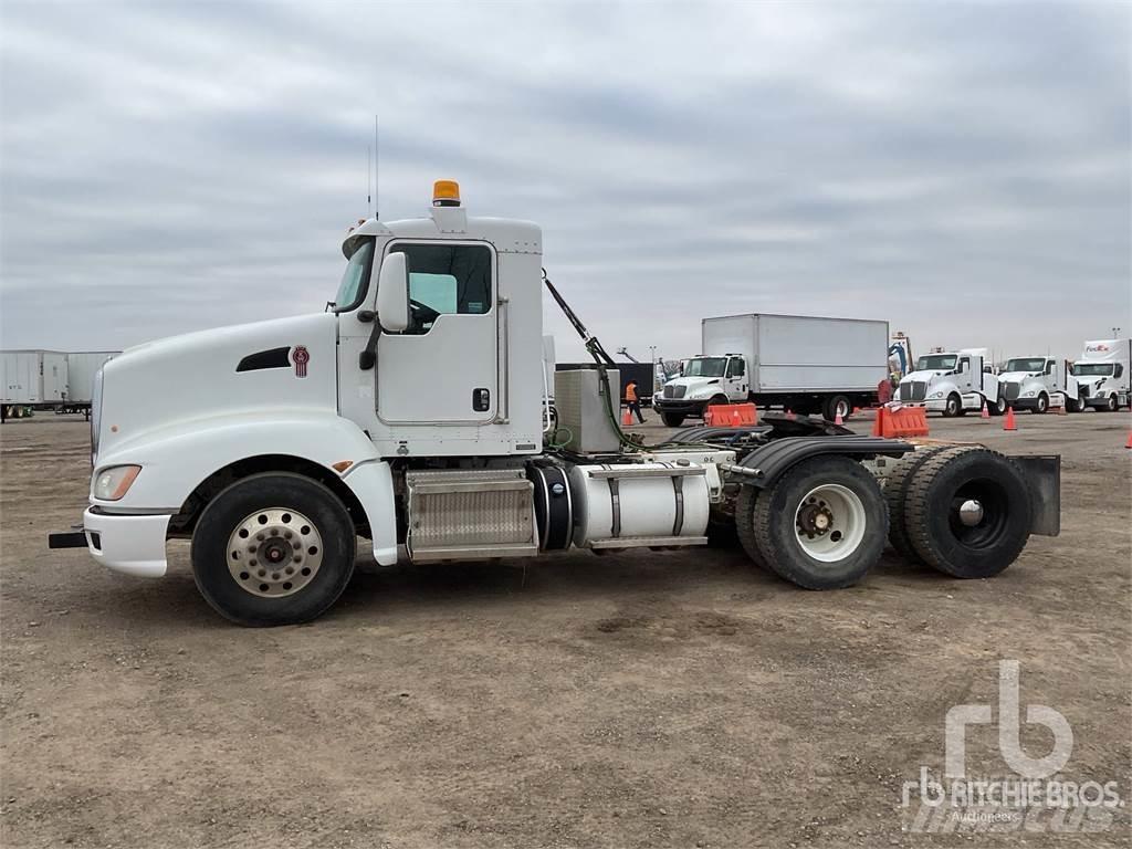 Kenworth T660 Седельные тягачи