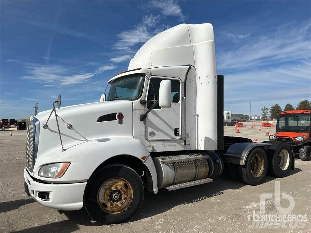 Kenworth T660 Седельные тягачи