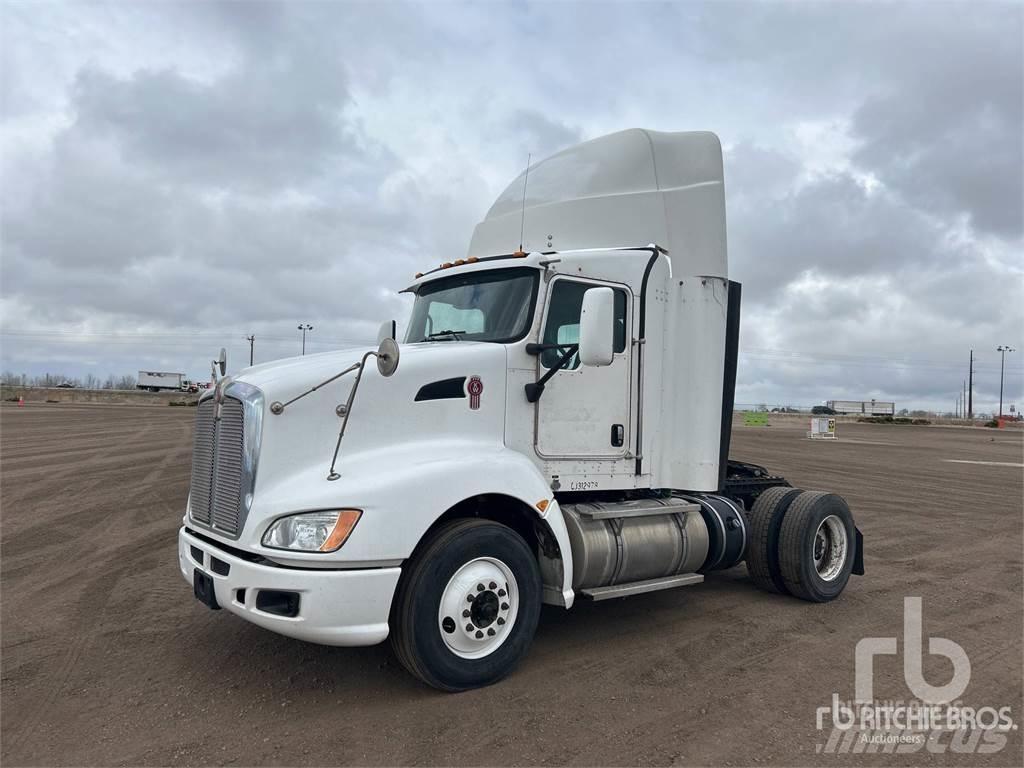 Kenworth T660 Седельные тягачи