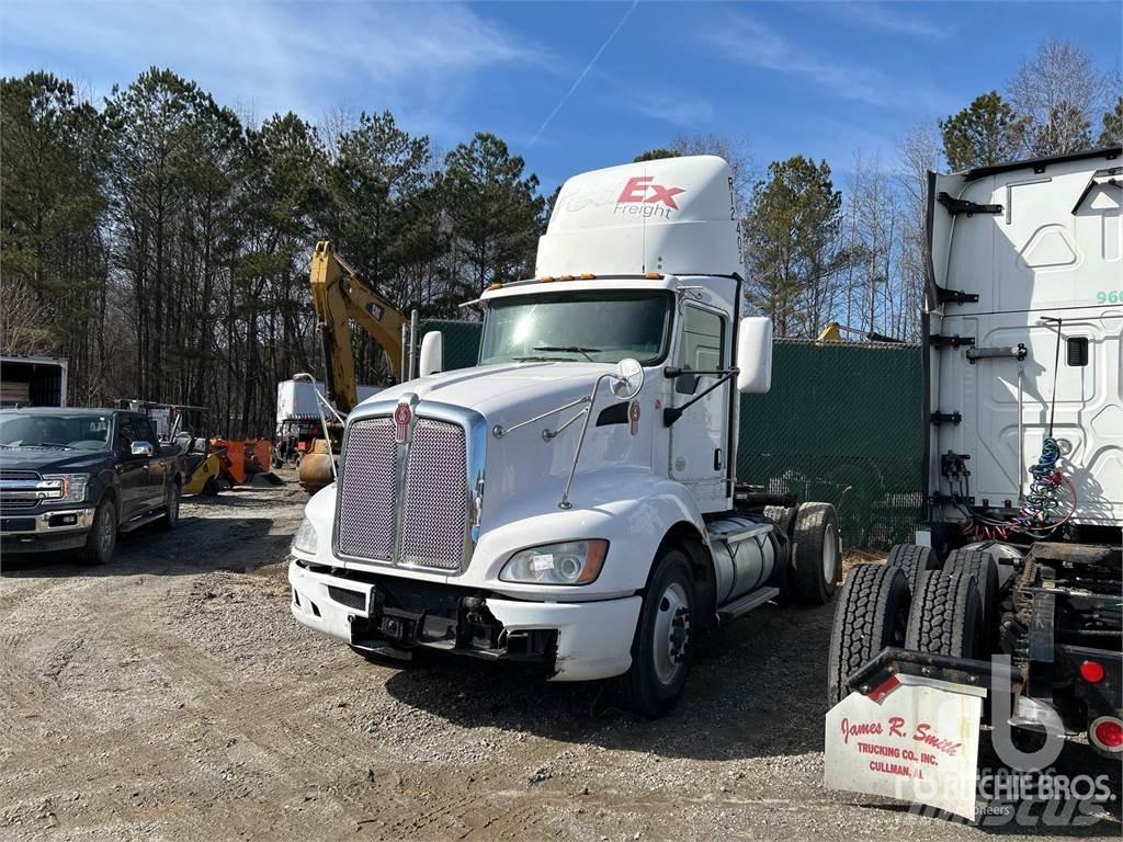 Kenworth T660 Седельные тягачи