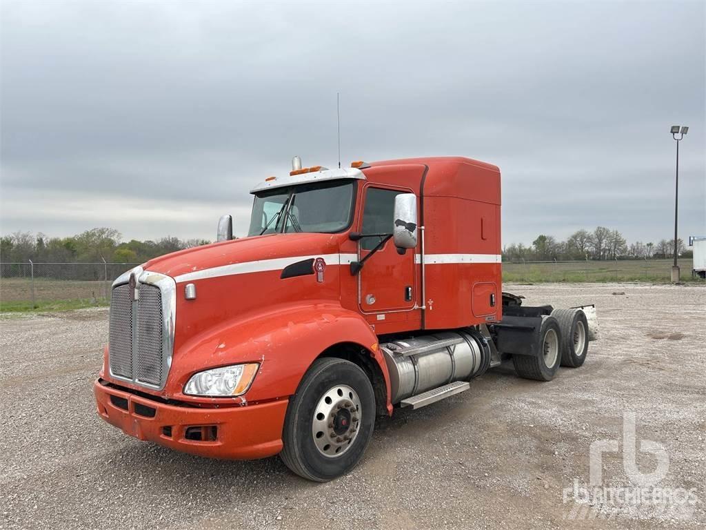 Kenworth T660 Седельные тягачи