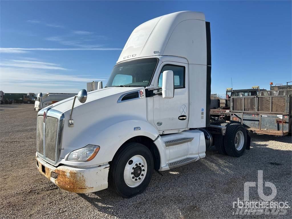 Kenworth T680 Седельные тягачи