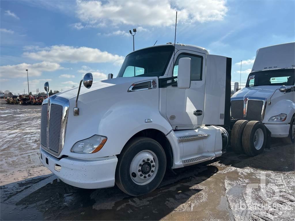 Kenworth T680 Седельные тягачи