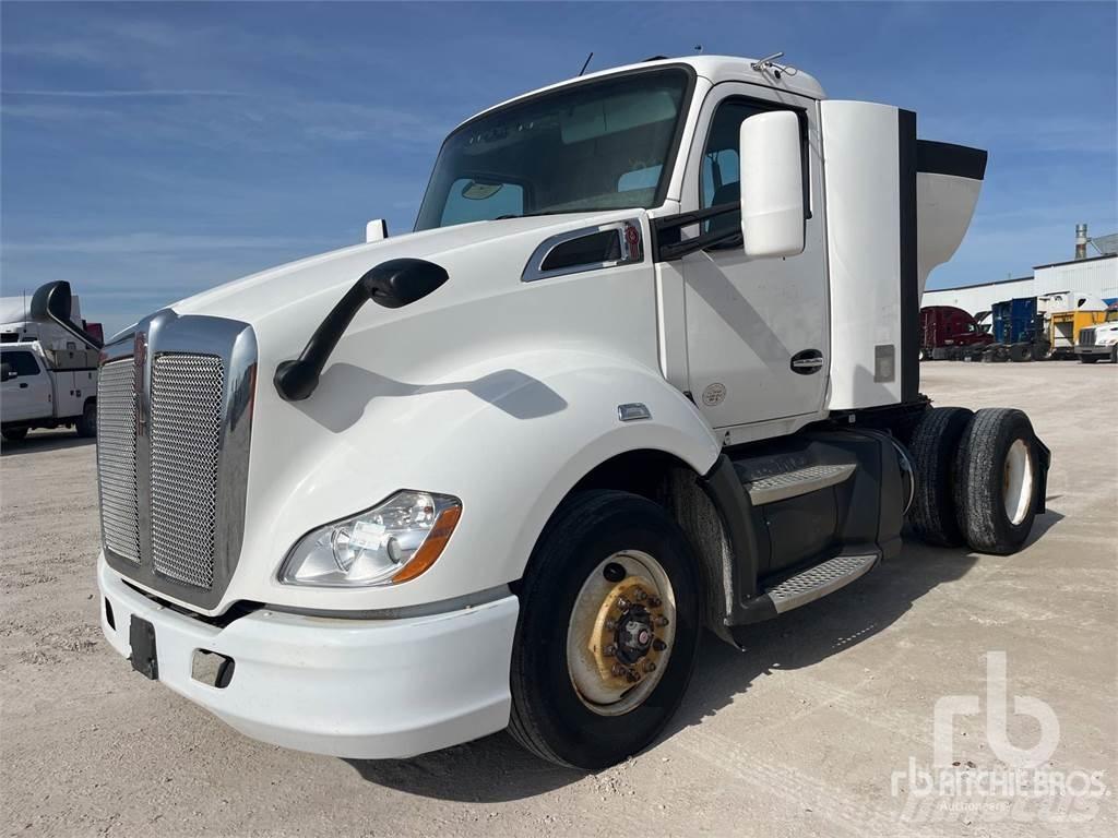 Kenworth T680 Седельные тягачи