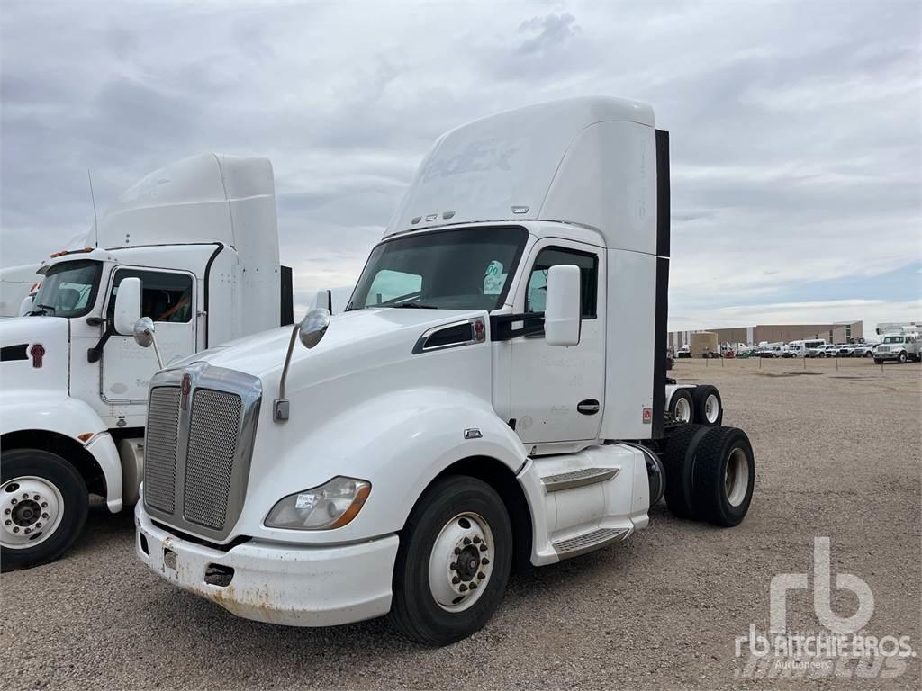 Kenworth T680 Седельные тягачи