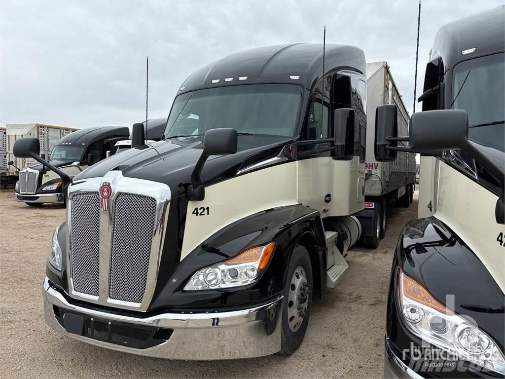Kenworth T680 Седельные тягачи