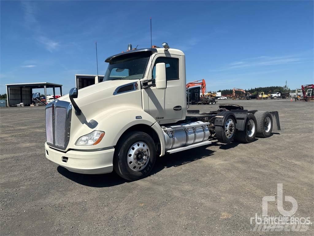 Kenworth T680 Седельные тягачи