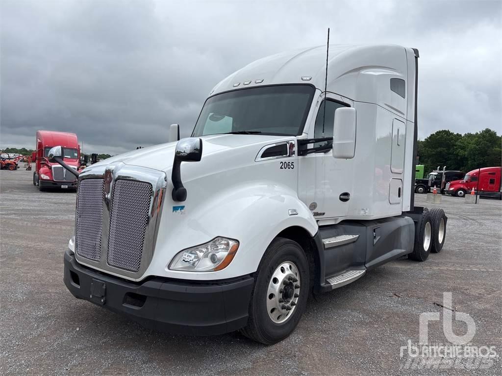Kenworth T680 Седельные тягачи