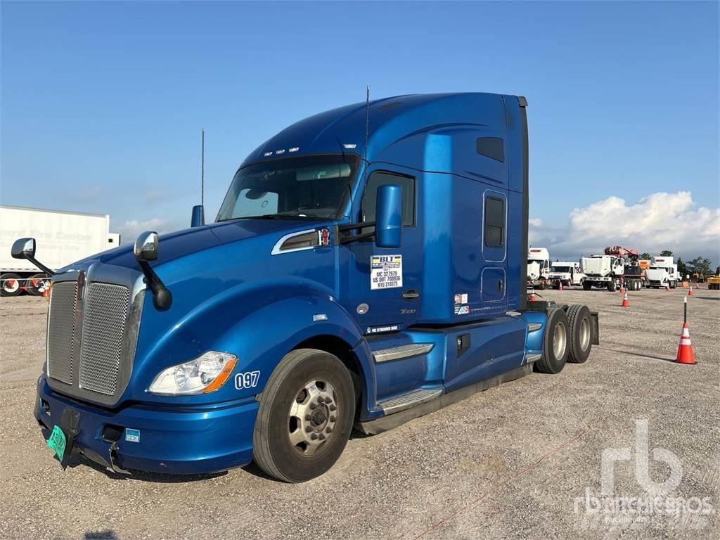 Kenworth T680 Седельные тягачи