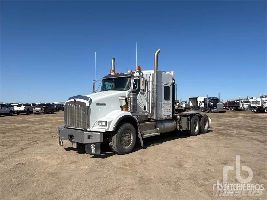 Kenworth T800 Бортовые грузовики