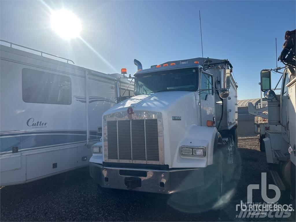 Kenworth T800 Грузовики-Самосвалы