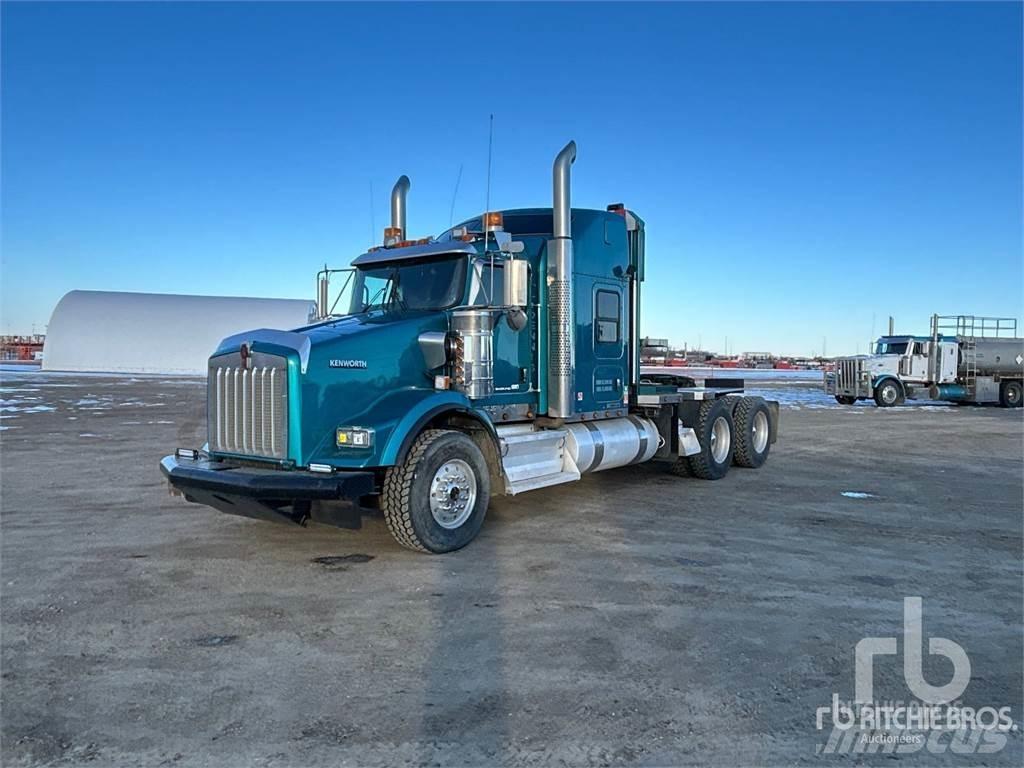 Kenworth T800 Бортовые грузовики