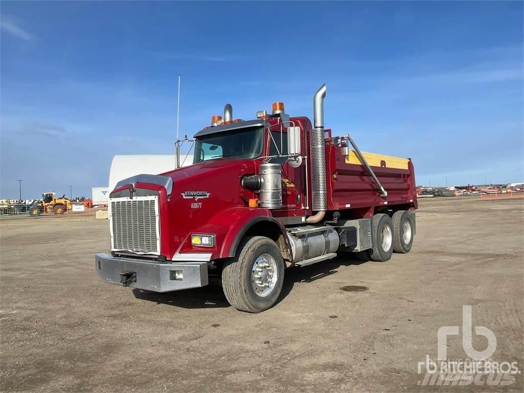 Kenworth T800 Грузовики-Самосвалы