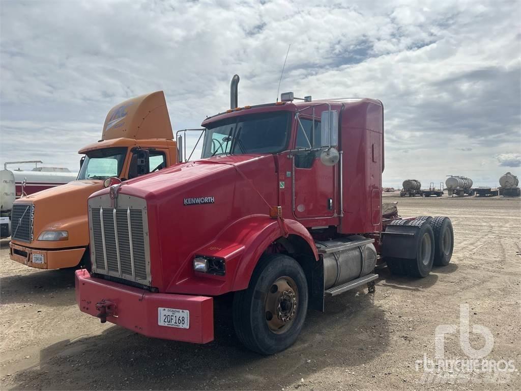Kenworth T800 Седельные тягачи