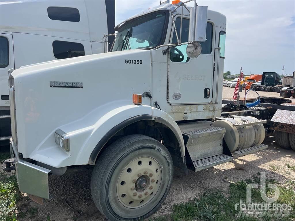 Kenworth T800 Седельные тягачи