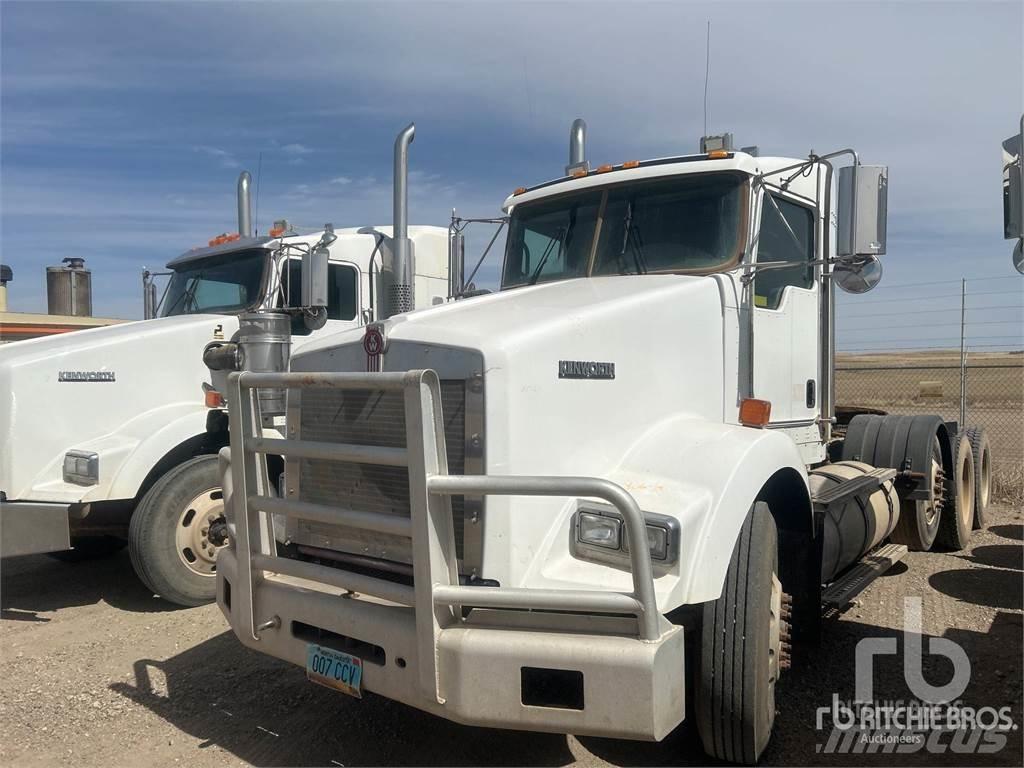 Kenworth T800 Седельные тягачи