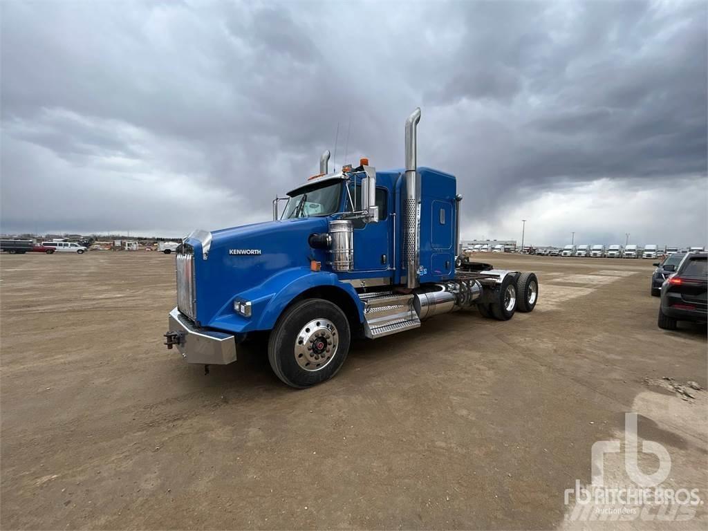 Kenworth T800 Седельные тягачи