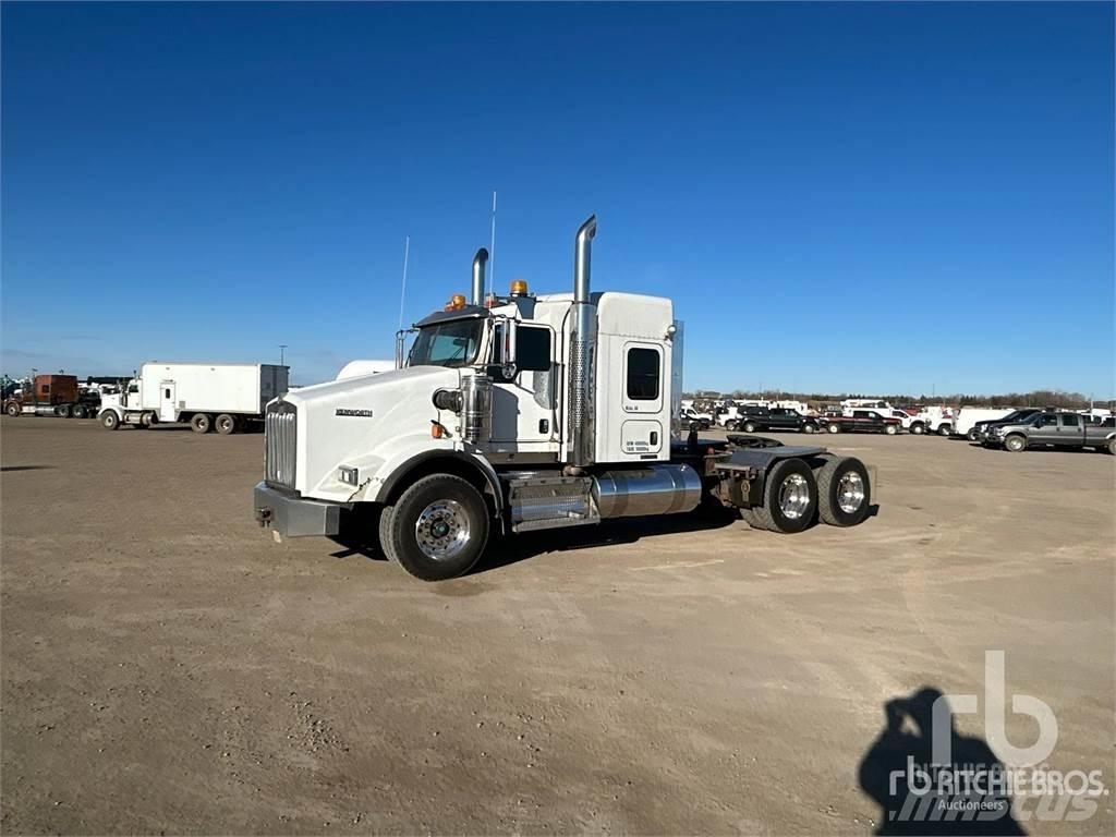 Kenworth T800 Седельные тягачи