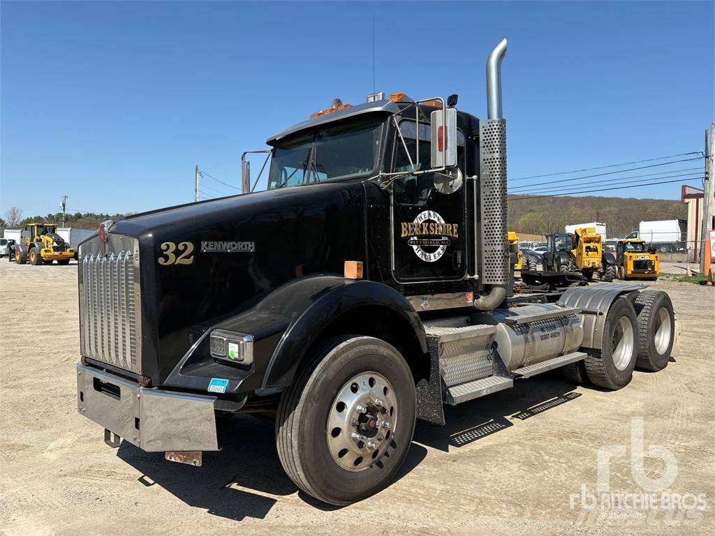 Kenworth T800 Седельные тягачи