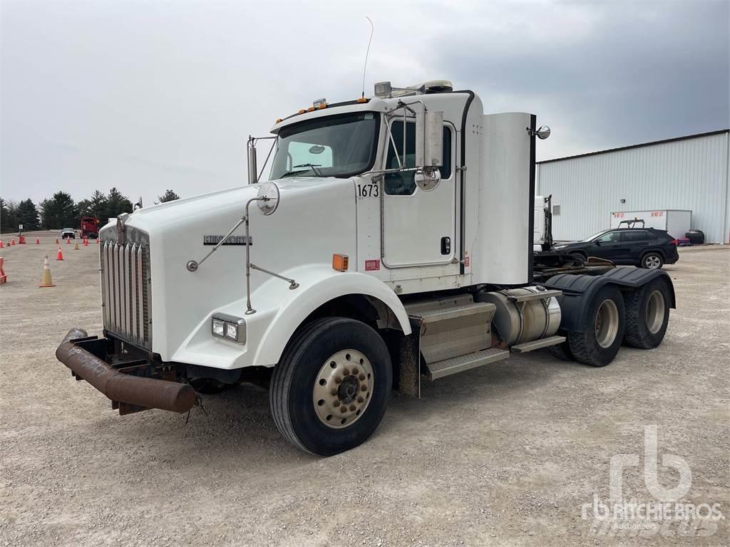 Kenworth T800 Седельные тягачи