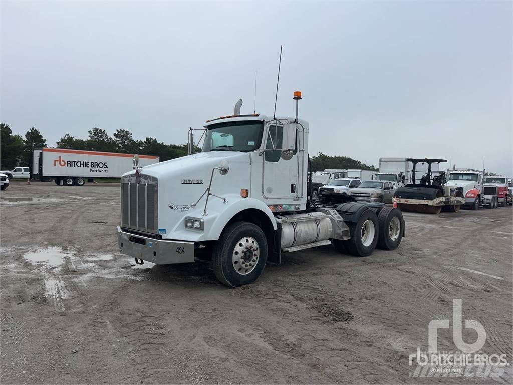 Kenworth T800 Седельные тягачи