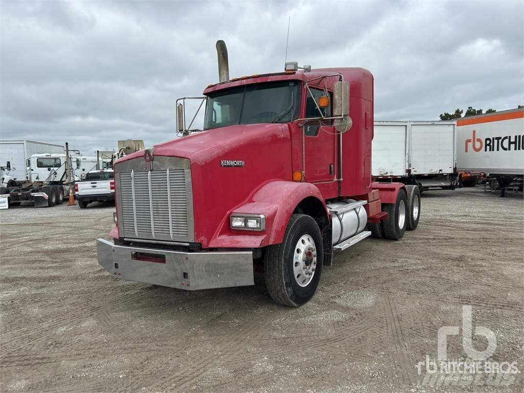 Kenworth T800 Седельные тягачи