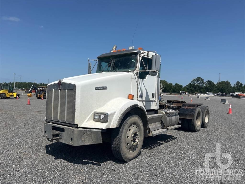 Kenworth T800 Седельные тягачи