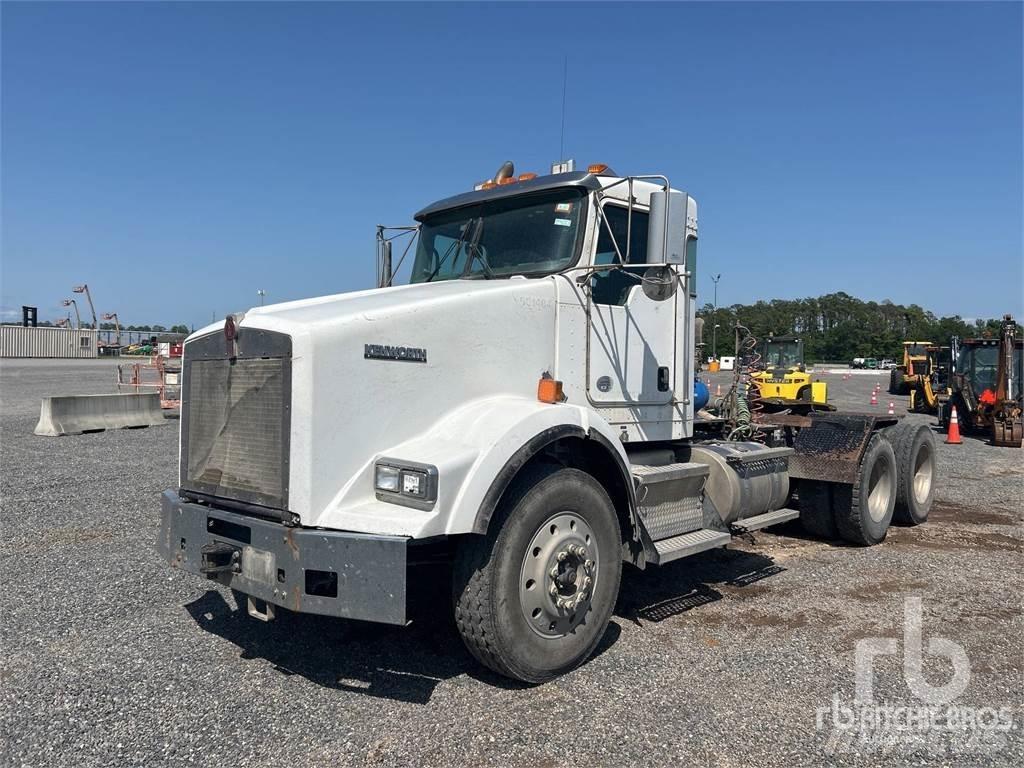 Kenworth T800 Седельные тягачи