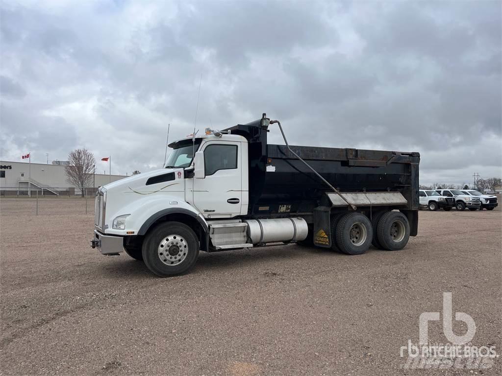 Kenworth T880 Грузовики-Самосвалы