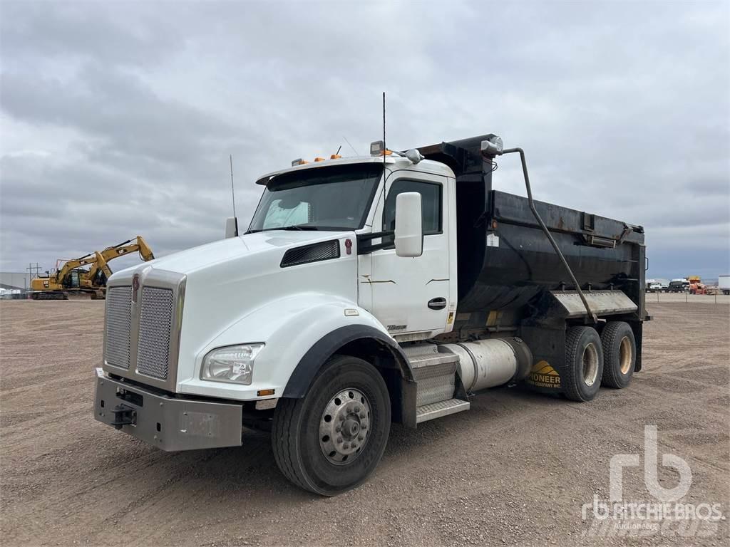 Kenworth T880 Грузовики-Самосвалы