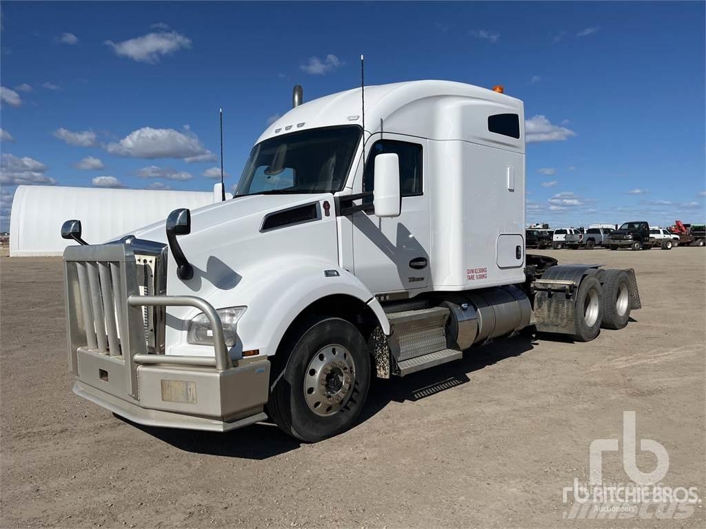 Kenworth T880 Седельные тягачи