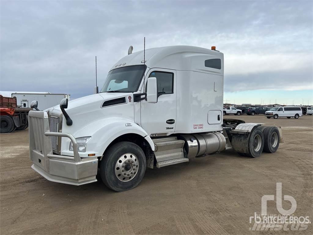 Kenworth T880 Седельные тягачи