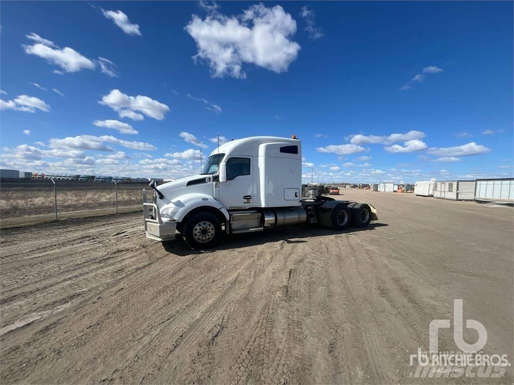 Kenworth T880 Седельные тягачи