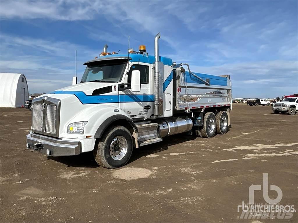 Kenworth T880 Грузовики-Самосвалы