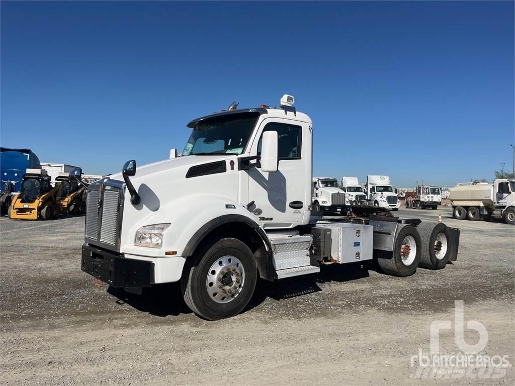 Kenworth T880 Седельные тягачи