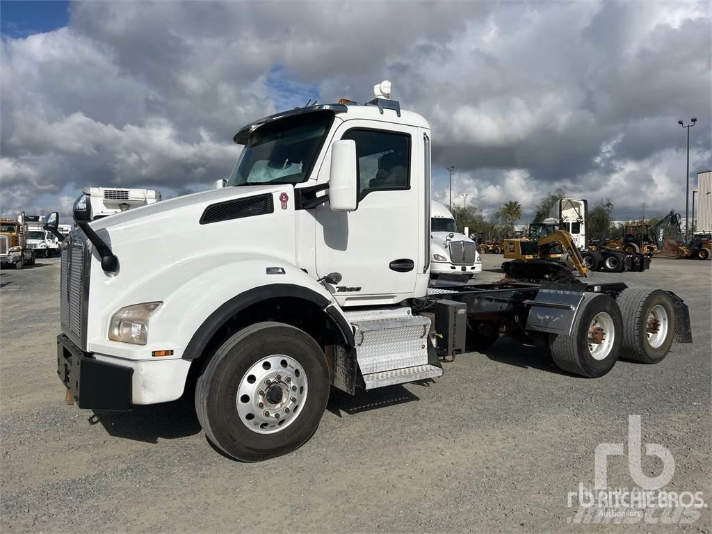 Kenworth T880 Седельные тягачи