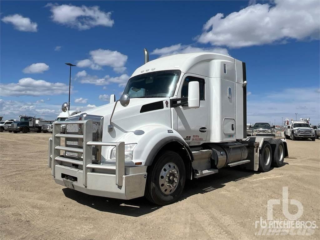 Kenworth T880 Седельные тягачи