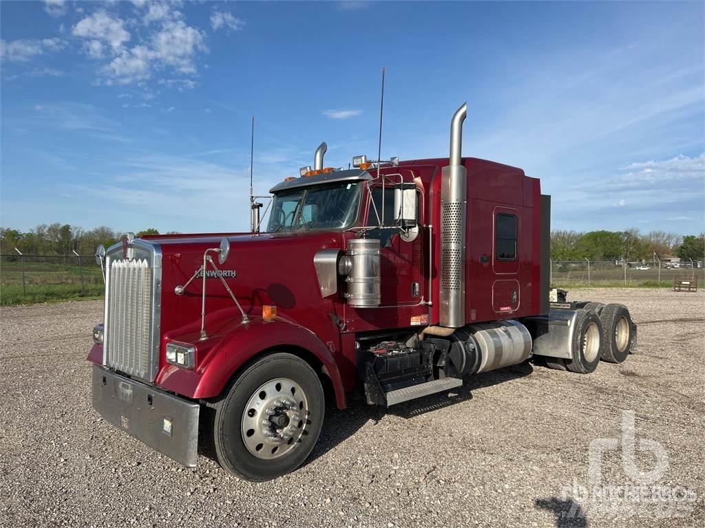 Kenworth W900 Седельные тягачи