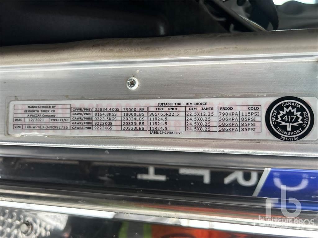 Kenworth W900 Бортовые грузовики