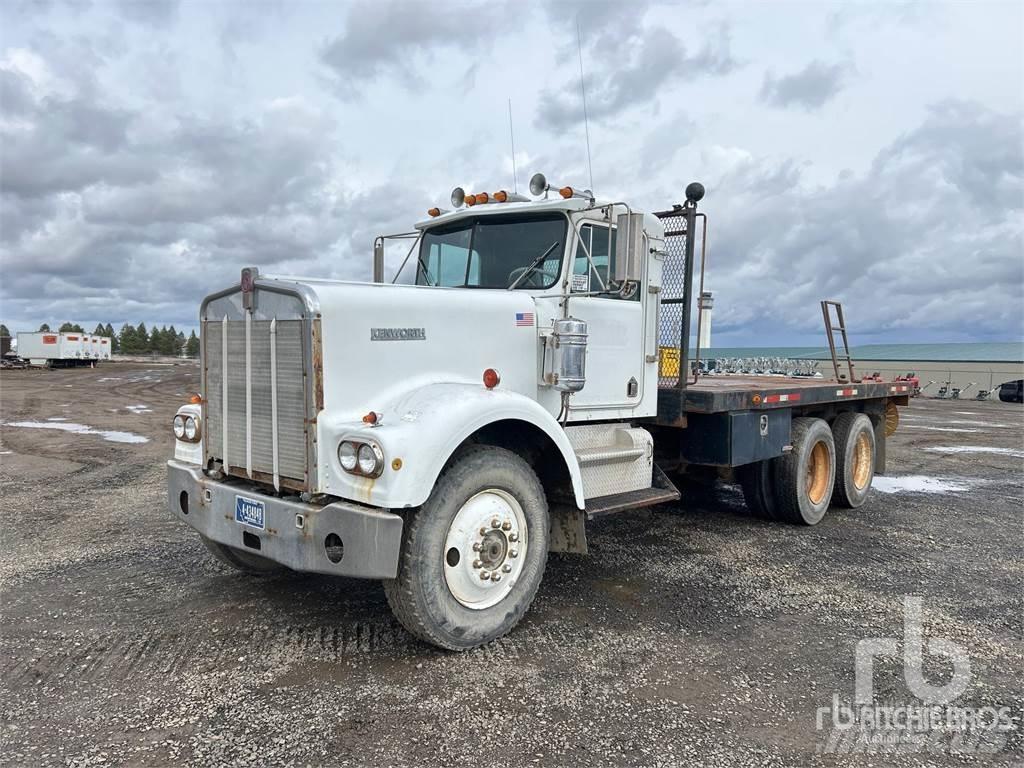Kenworth W900 Грузовики-платформы/боковая разгрузка