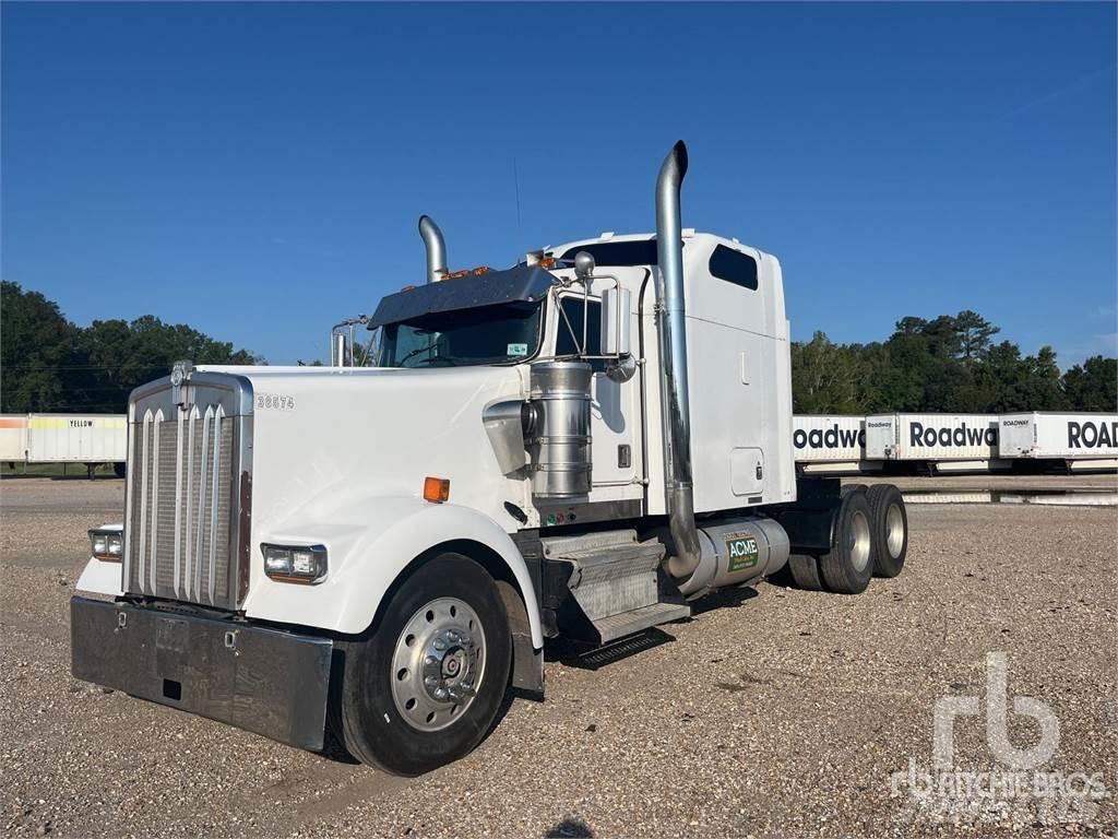 Kenworth W900 Седельные тягачи