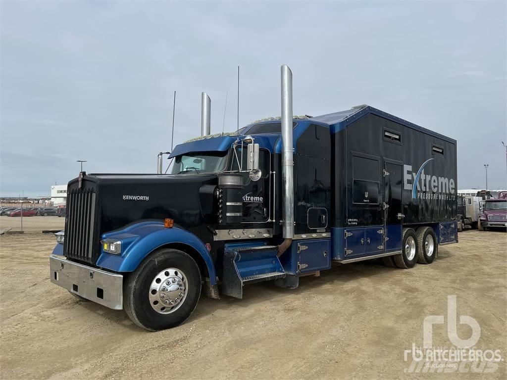 Kenworth W900 Комбинированные дорожные машины