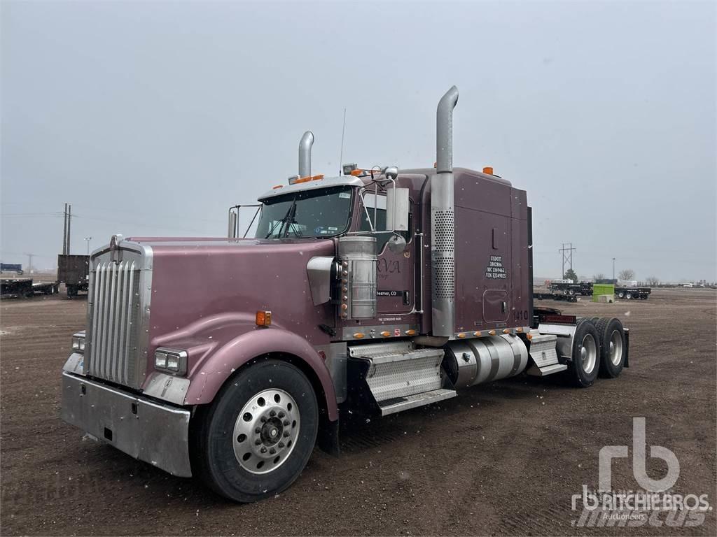 Kenworth W900 Седельные тягачи
