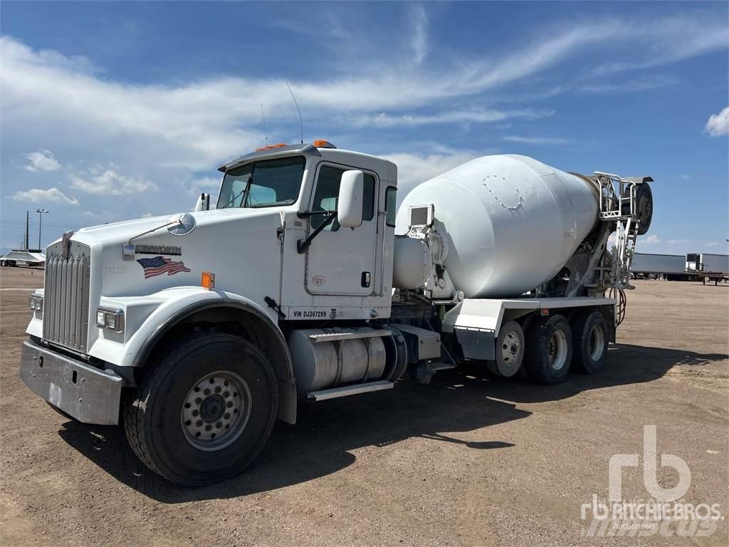 Kenworth W900 Автобетоносмесители