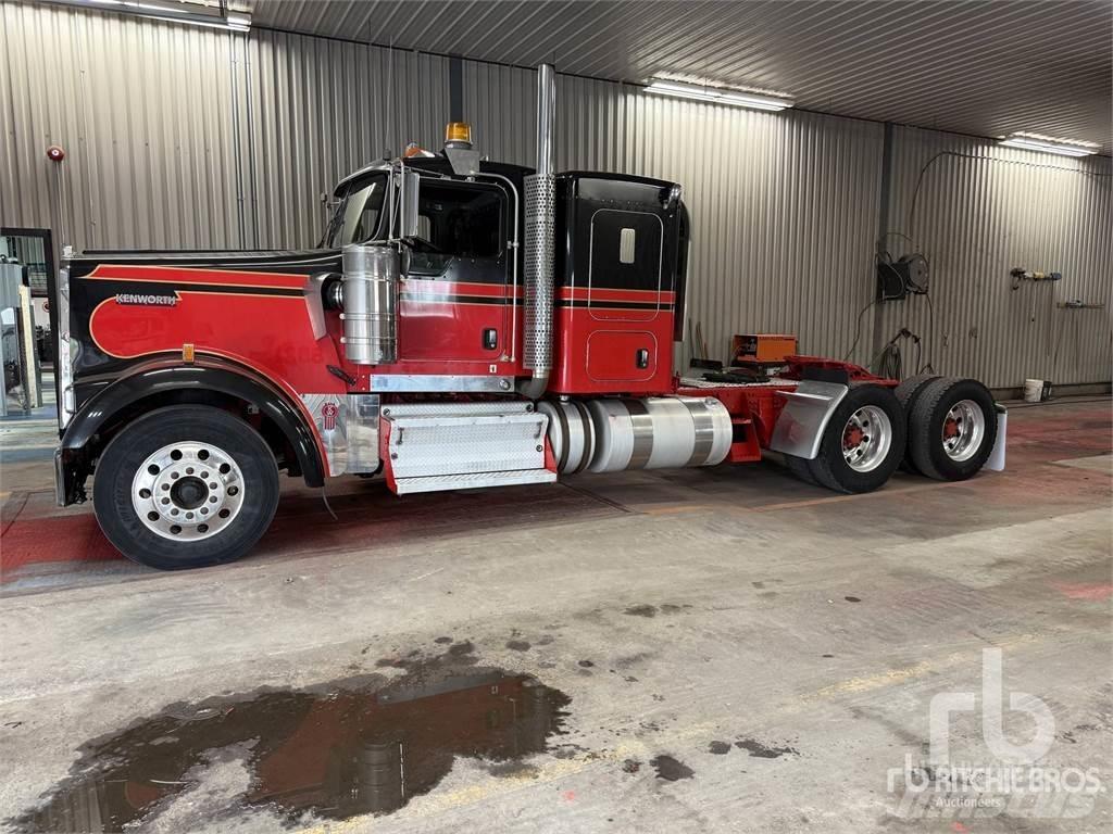 Kenworth W900 Седельные тягачи