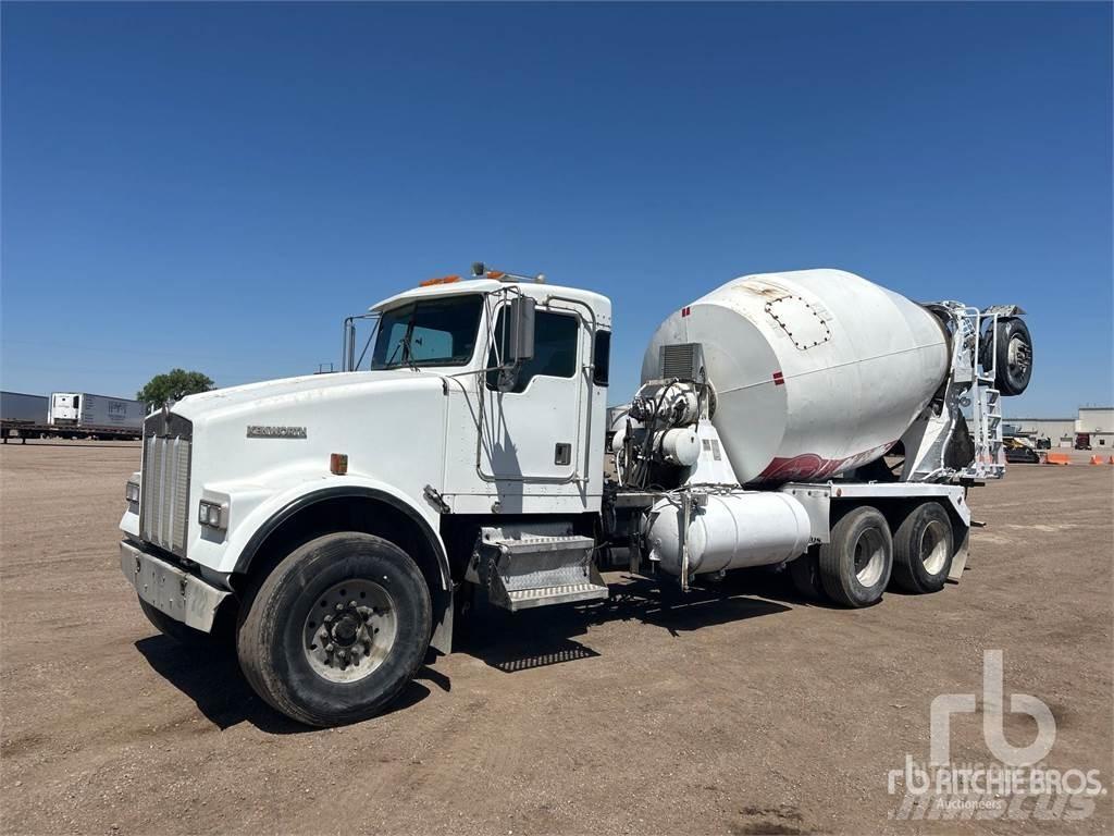 Kenworth W900 Автобетоносмесители