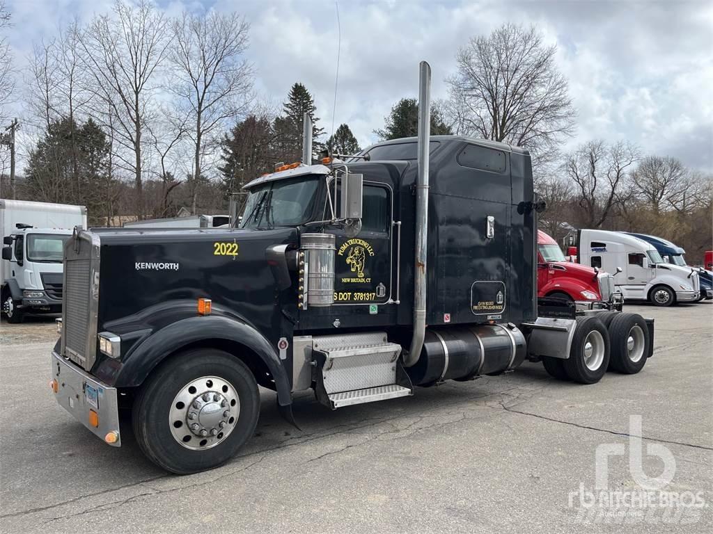 Kenworth W900L Седельные тягачи