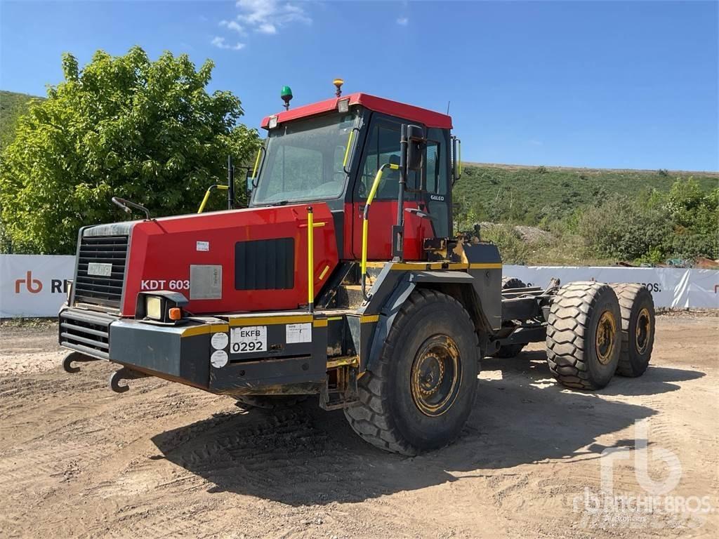Komatsu HM300-1 Шарнирно-сочленённые самосвалы